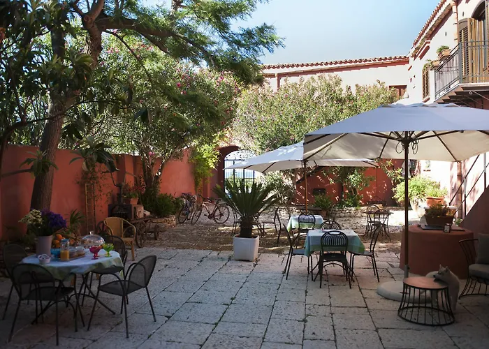 B&B Baglio Buccellato 4*